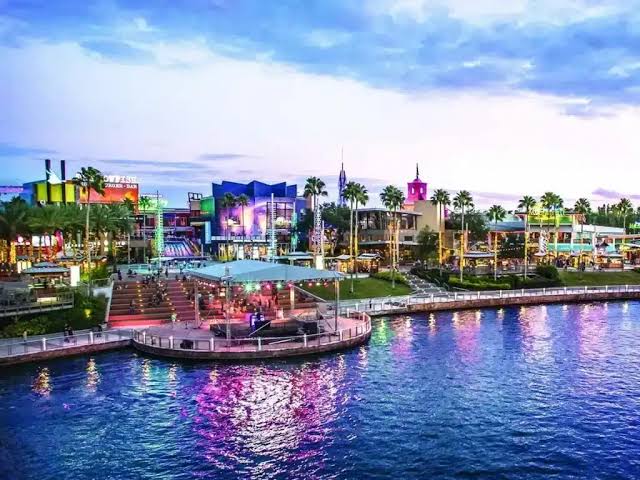 Disney-Springs-Universal-CityWalk