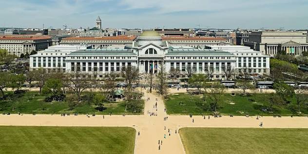 Smithsonian Museums