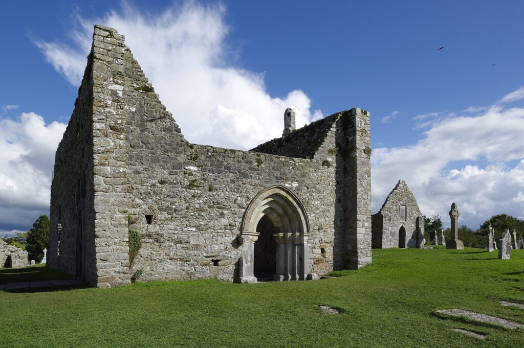 Ireland Clonmacnoise BW 2025 09 09 16 32 50
